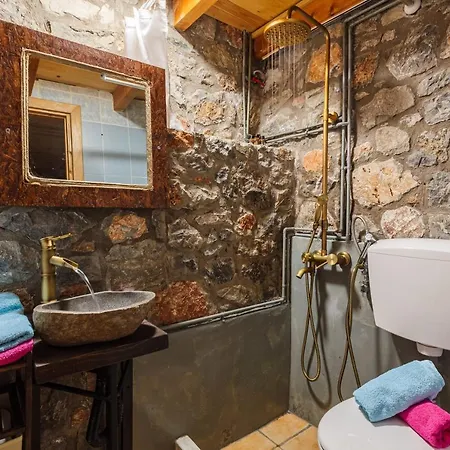 Escape In The Forest, Cosy Chalet With Cinema Апартаменты