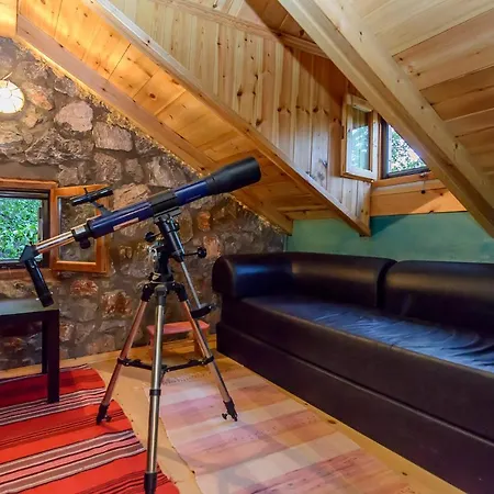 Διαμέρισμα Escape In The Forest, Cosy Chalet With Cinema